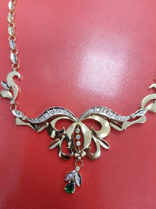 Продам колье золото750проба