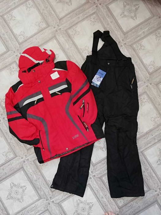 Зимний подростковый комбинезон