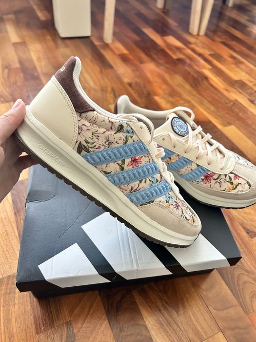 Дамски маратонки adidas x farm rio