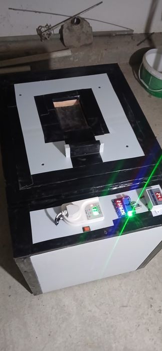 Инкубатор ясаб берамиз 12 х 220 волт