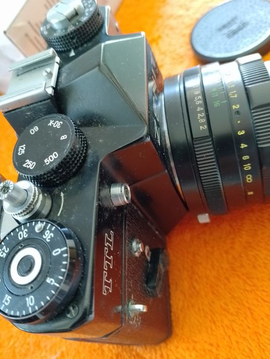 Aparat foto Zenith TTL
