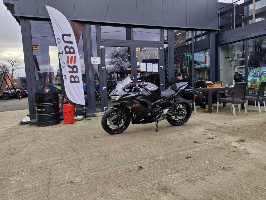 Kawasaki Ninja 650 nou -livrare prin EST BIKE Campina
