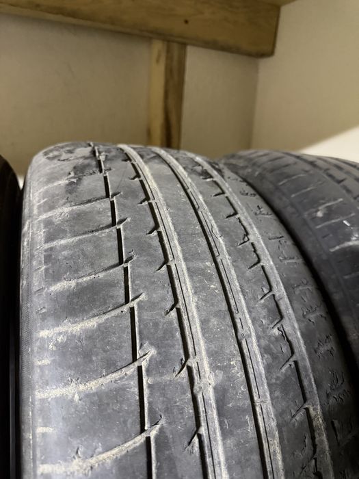 225 55 R18 летние Шины комплект