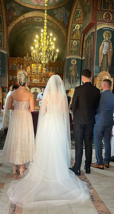 Vând rochie mireasa