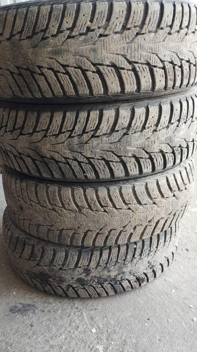 Шины на автомобиль