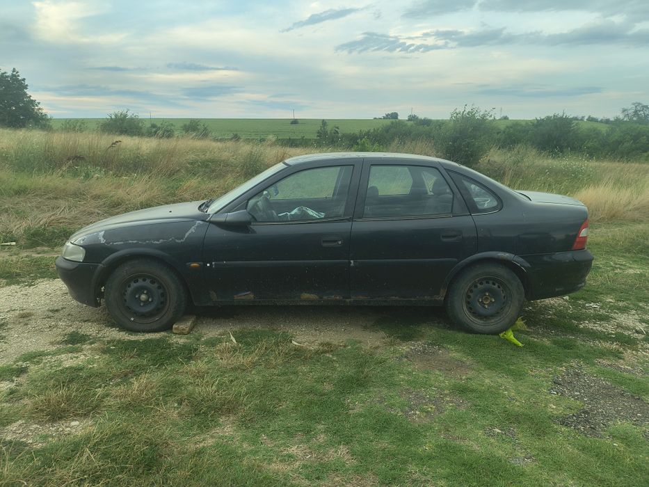 Опел вектра б 1.6