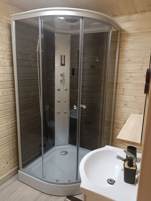 Cabana de inchiriat