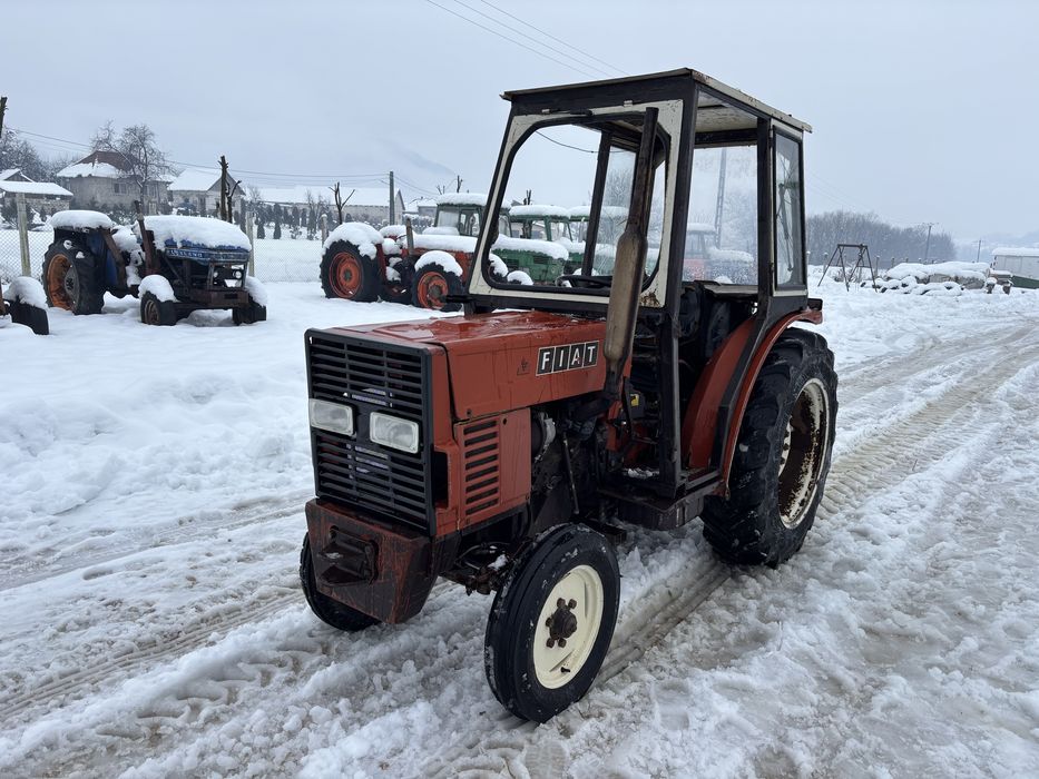 Tractor viticol fiat 570