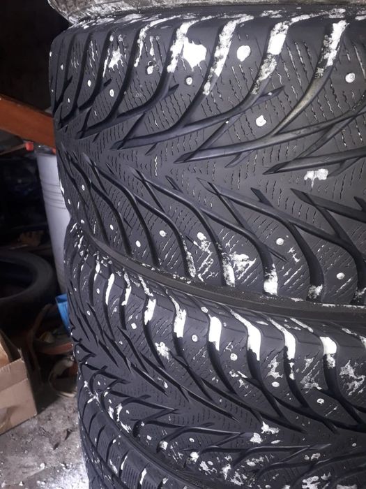 Продам зимнюю резину