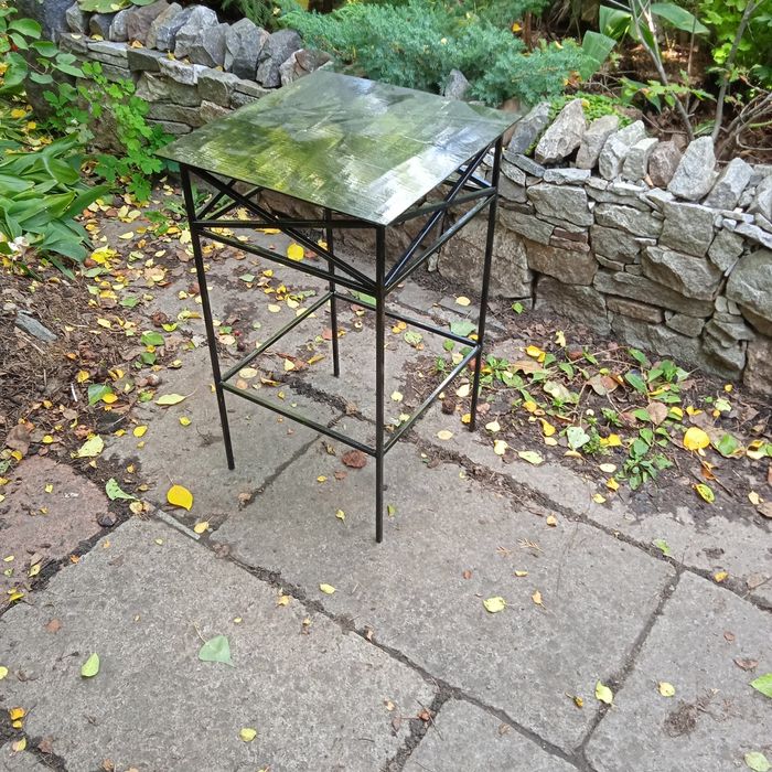 Столик чайный садовый