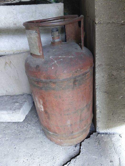 Продам пропановый баллон.