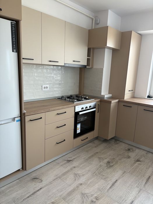 Apartament cu doua camere in cartier FIALD, de inchiriat.