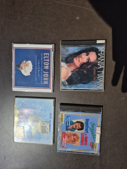 Vând Lot 12 CD muzica usoara straina mixta pop rock, Jazz,Rock
