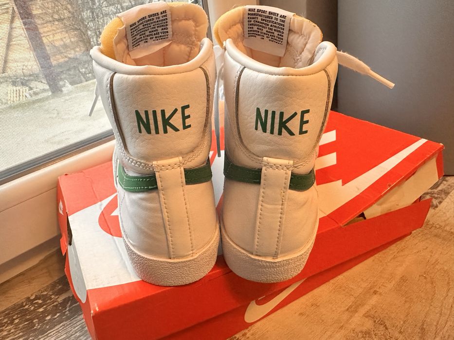 Оригинални кецове Nike(Найк)