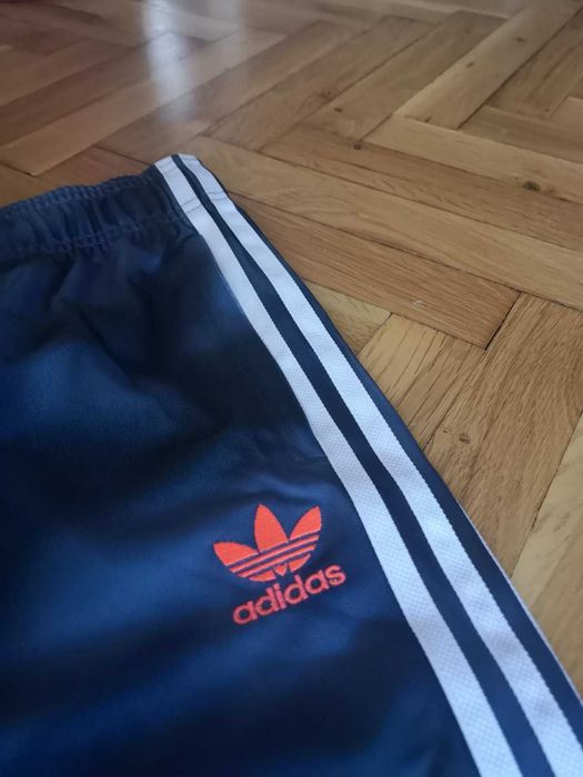 Оригинални мъжки долнища Адидас и Найк размер S