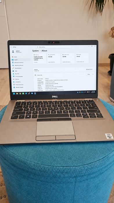 Laptop Dell Latitude 5411 i5 10400H gen 10, 12GB RAM, 128 GB SSD M2, tastatura iluminata, baterie noua