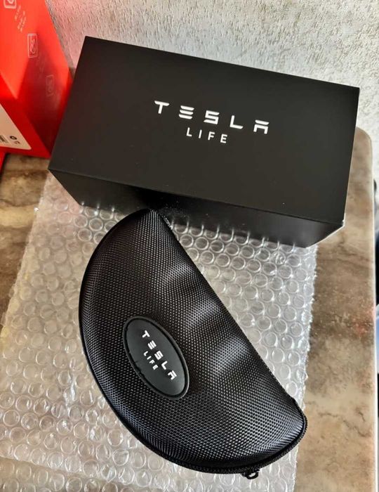 Солнцезащитные очки Tesla Life