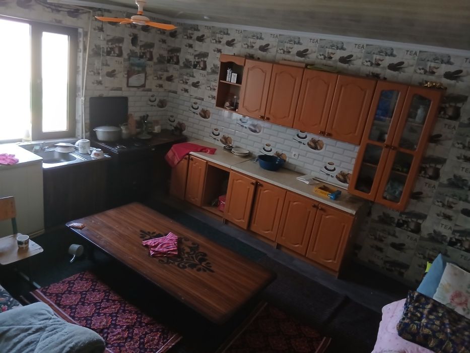 Hovli sotiladi 630 mln manzil sputnik