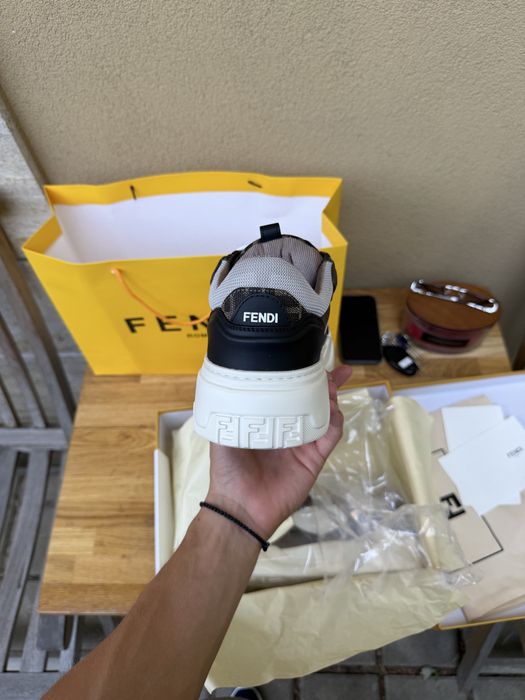 Fendi нови обувки
