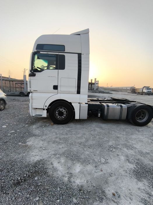 Man Schmitz .  ман, тягач