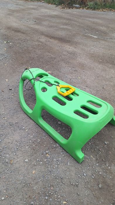 Продаю Санки детские