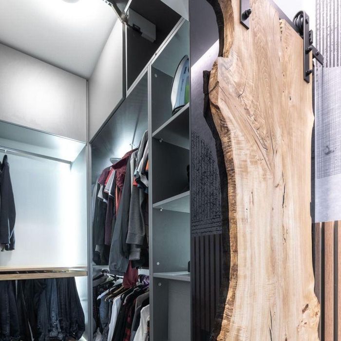 Четиристаен апартамент под наем в ж.к. Изгрев, 2222139