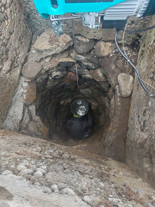 Curatim fântâni adâncim fântâni