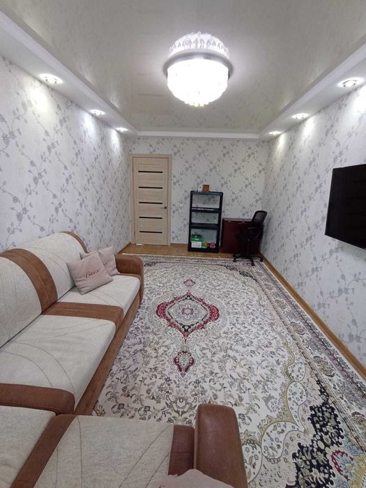 Продам 2 комн. квартиру в Уральске