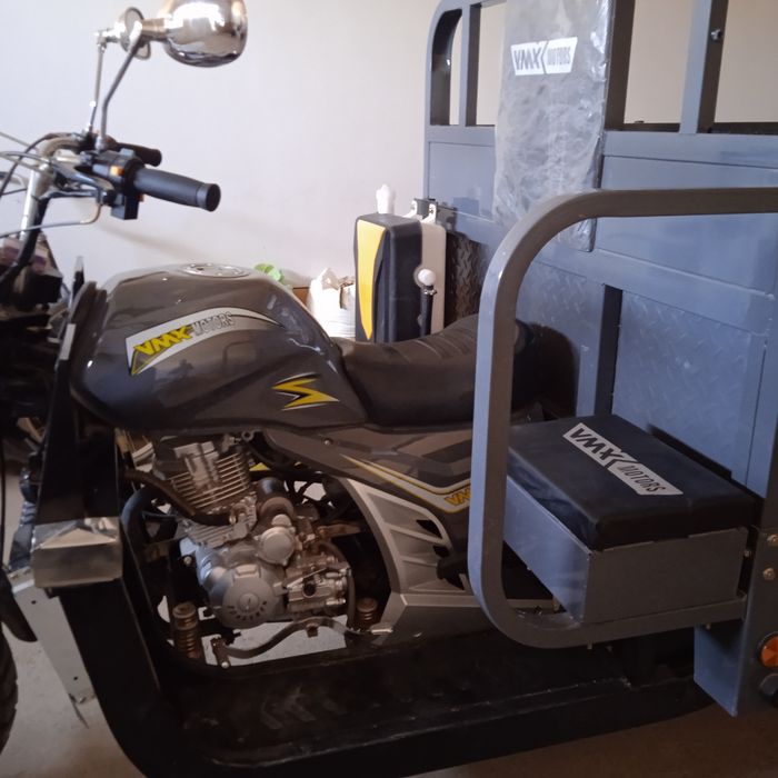 Yangi VMX Motors Mototsikli sotiladi