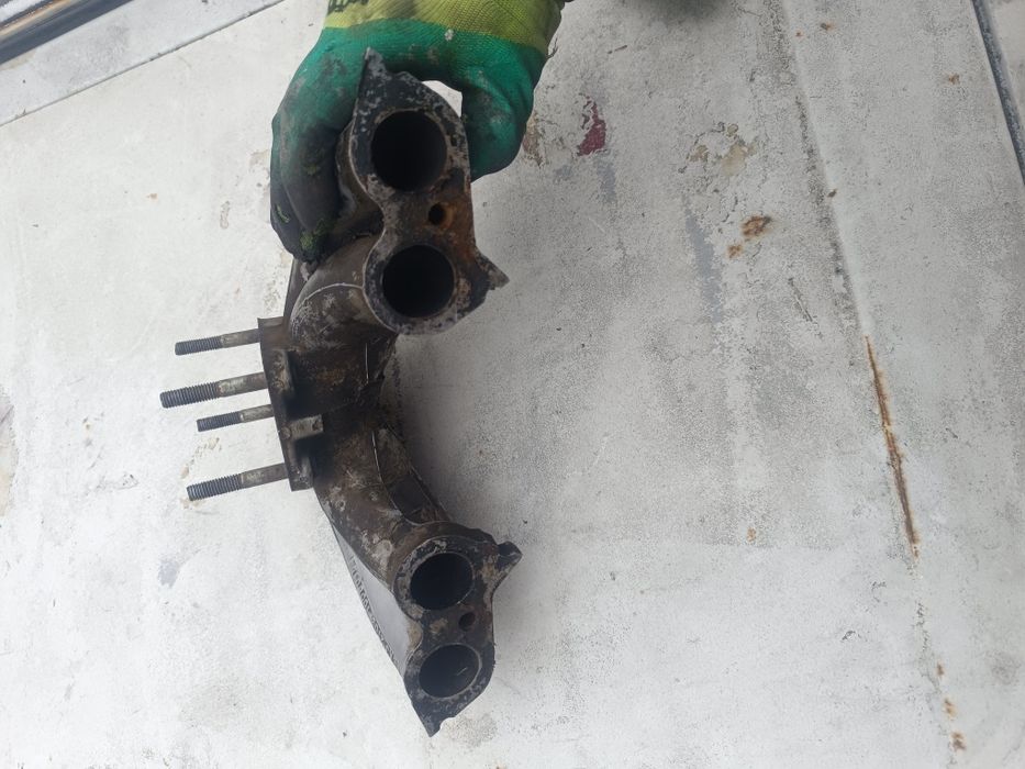 Коллектор впускной на Жигули классику