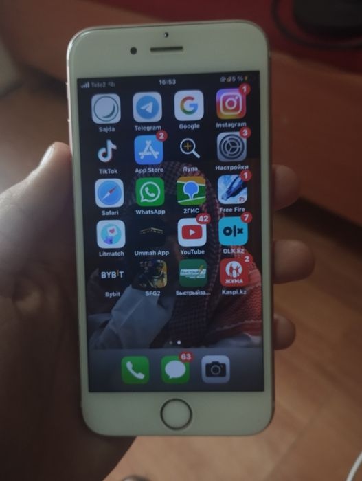 Продам iphone 6 срочно