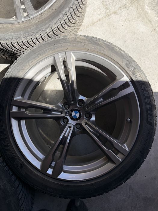 Джанти 265 / 40 / 19 за BMW M комплект със зимни гуми и датчици