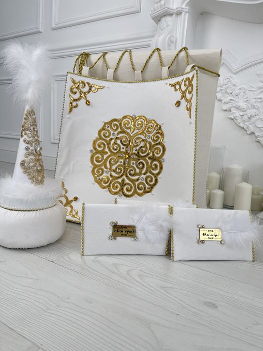 Коржын, тойбастар