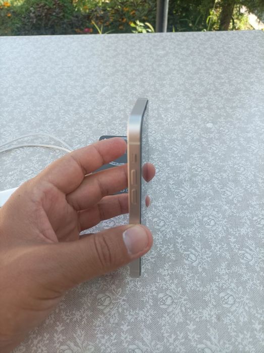 Iphone 13 mini 128 GB + MagSafe + zaryadlagich