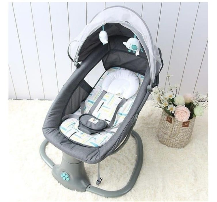 Шезлонг в отличном состоянии !