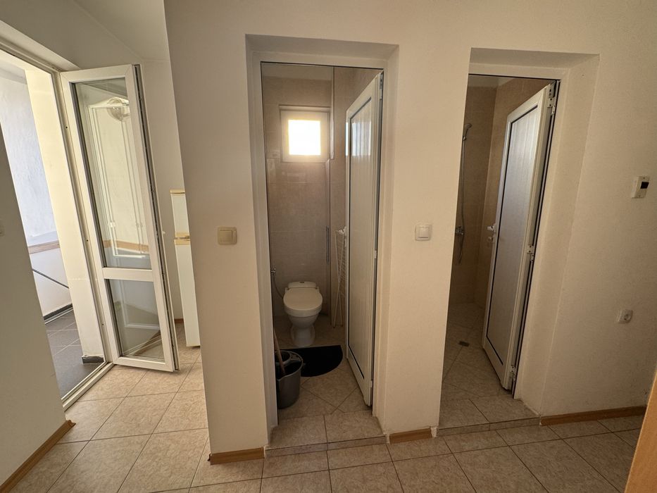 Продава се Двустаен апартамент в Плевен, Сторгозия - 63 кв.м за 1524 €/кв.м - Снимка #13