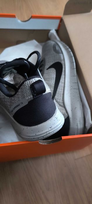 Маратонки nike като нови