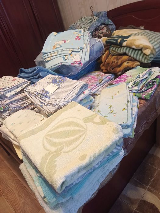 Постельное белье б/у