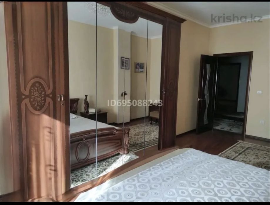 Подается спальный гарнитур