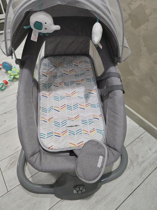 Продам качелю-шезлонг