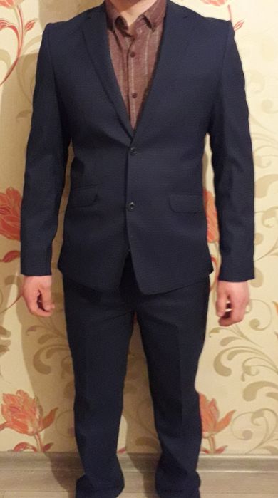 Продам костюм в отличном состоянии