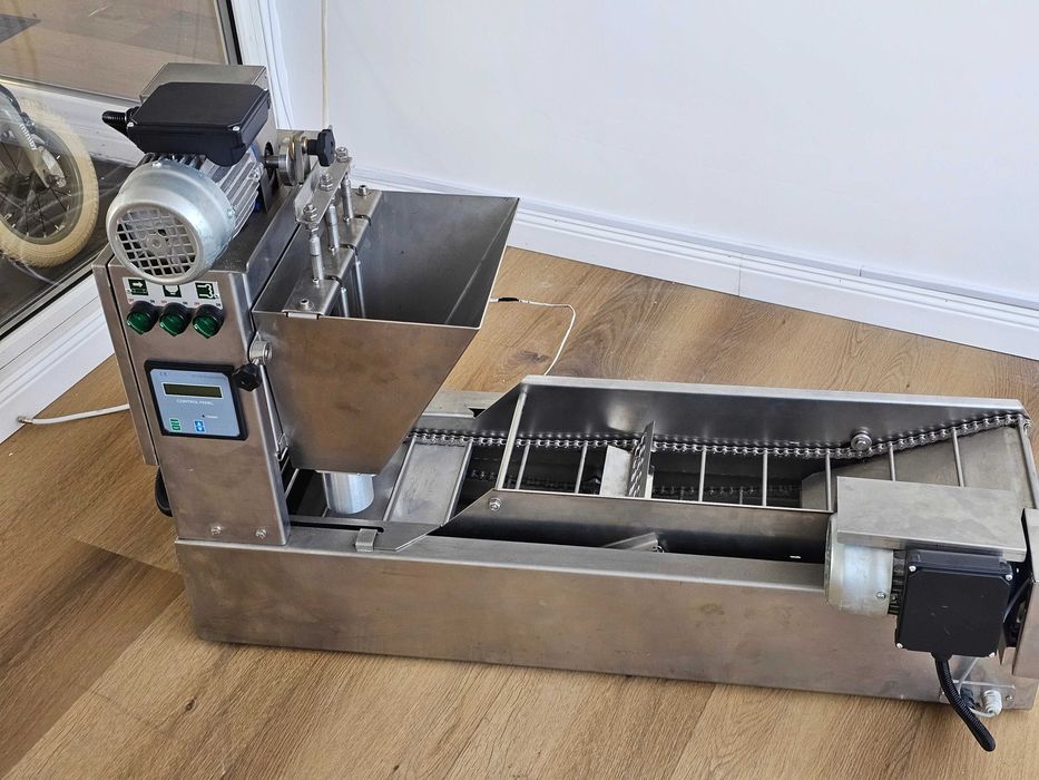 Vand masina de gogosi inelus, model MP3 Stok Engineering - NOUA
