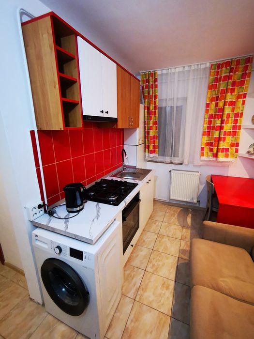 Vând apartament 2 camere
