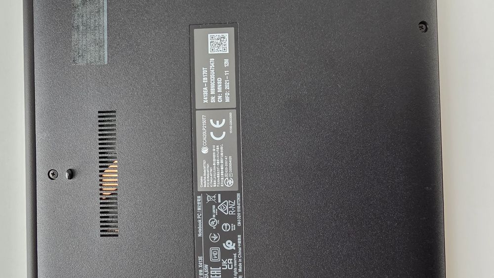 Laptop Asus VivoBook 14 i.3 1115G4 8 gb ddr4
