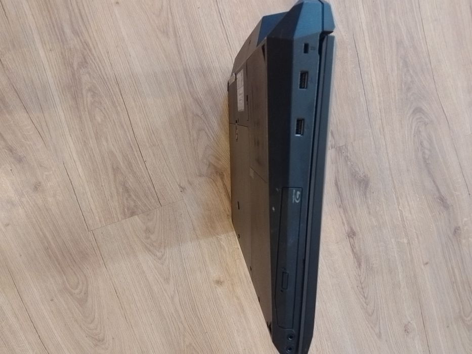 Геймърски лаптоп ASUS G74SX