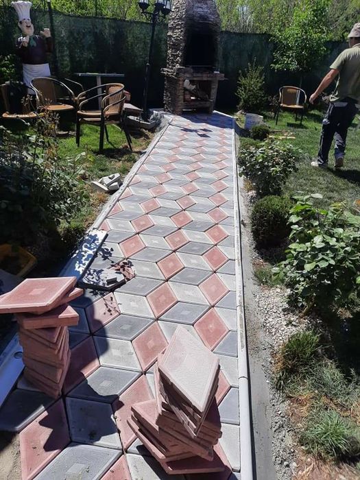 Pavaje din stoc la super prețuri Manopera pavele borduri Transport