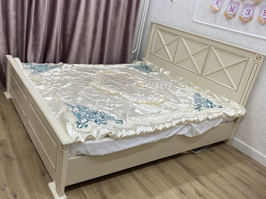 Диван продаются в хорошом состояни