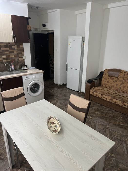 De inchiriat apartament