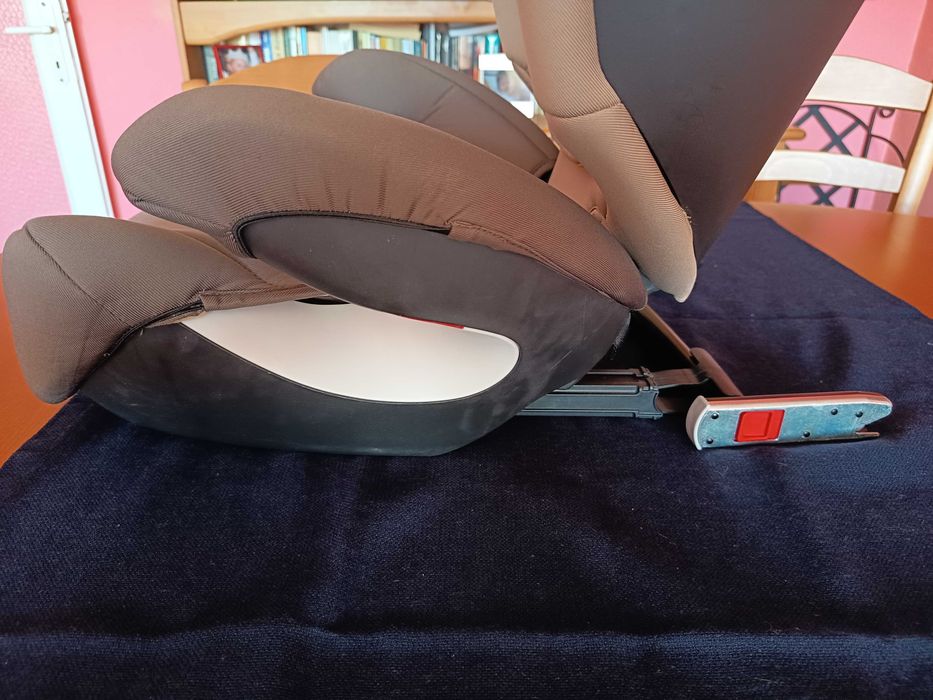 Детско столче за кола  CYBEX SOLUTION M-Fix 15-36 kg