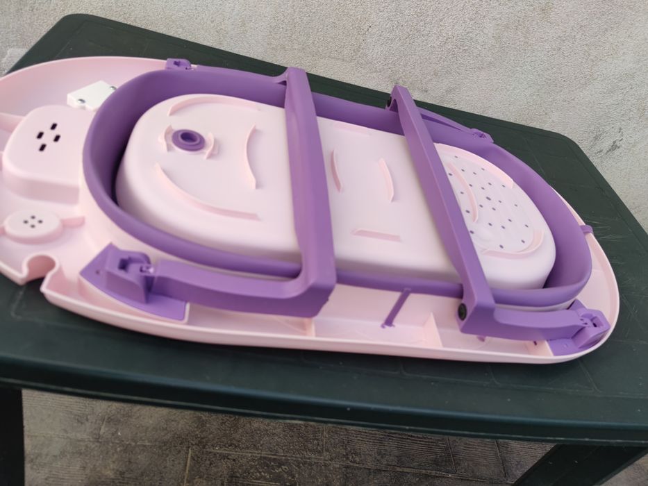 Cădiță bebe cu termometru!